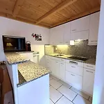 Apartment Arca 12 *